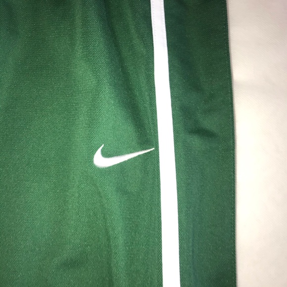 Nike pull away pants in used condition size XL - Picture 3 of 6